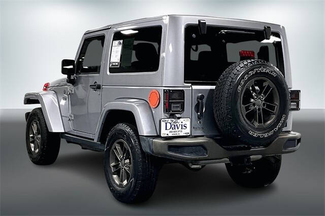 2016 Jeep Wrangler Sahara