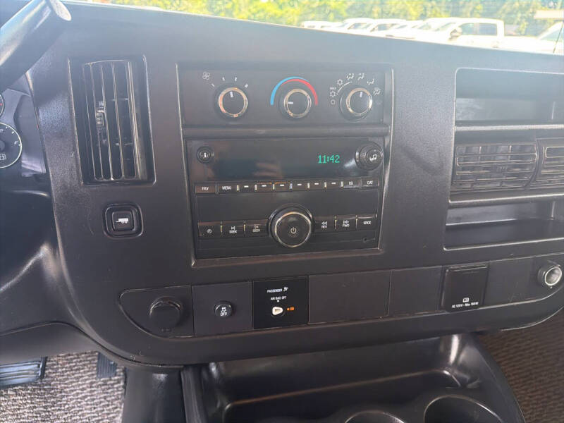 2018 GMC Savana 2500
