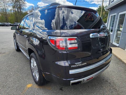 2016 GMC Acadia Denali