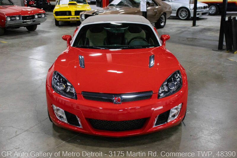 2009 Saturn SKY Red Line