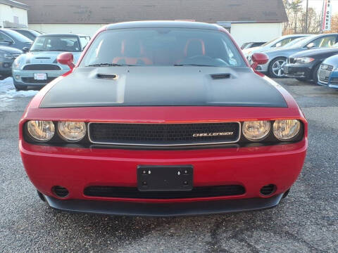 2012 Dodge Challenger SXT