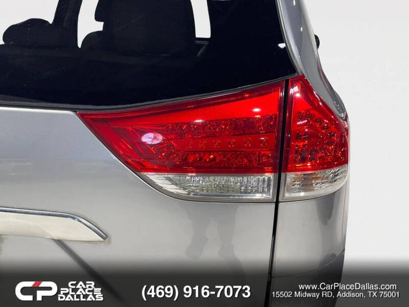 2013 Toyota Sienna Limited 7-Passenger