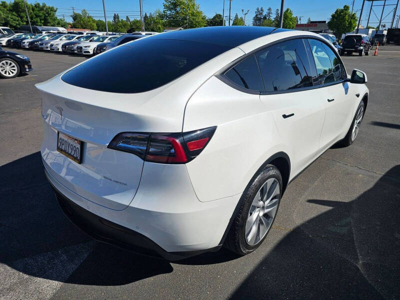 2020 Tesla Model Y Long Range