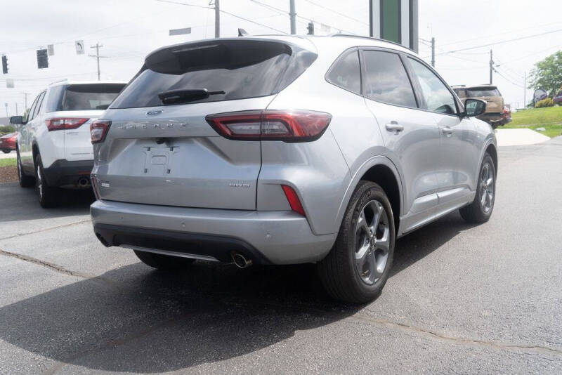 2023 Ford Escape ST-Line Select