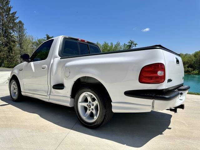 1999 Ford F-150 SVT Lightning
