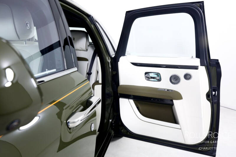 2023 Rolls-Royce Ghost