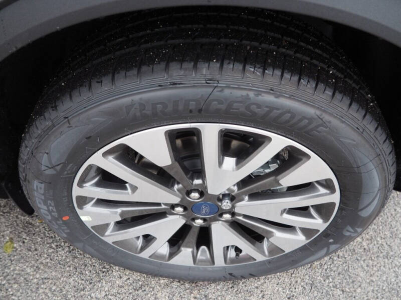 2020 Ford Escape Titanium