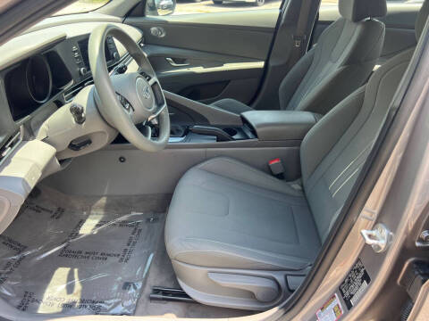 2022 Hyundai Elantra