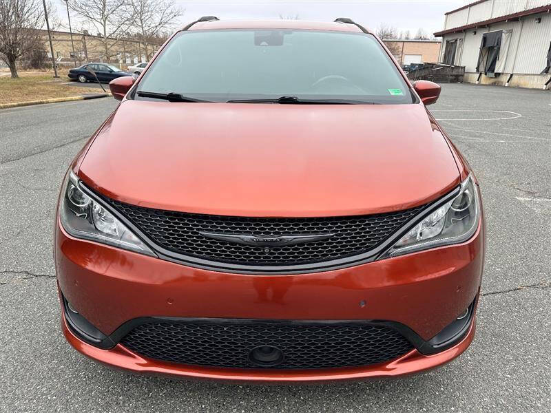 2018 Chrysler Pacifica Touring L Plus