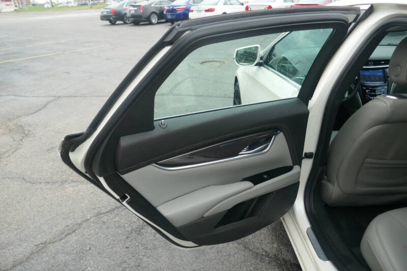 2013 Cadillac XTS Premium Collection