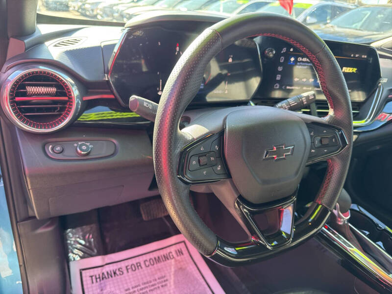 2025 Chevrolet Trax RS