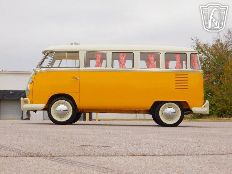 1975 Volkswagen Type 2