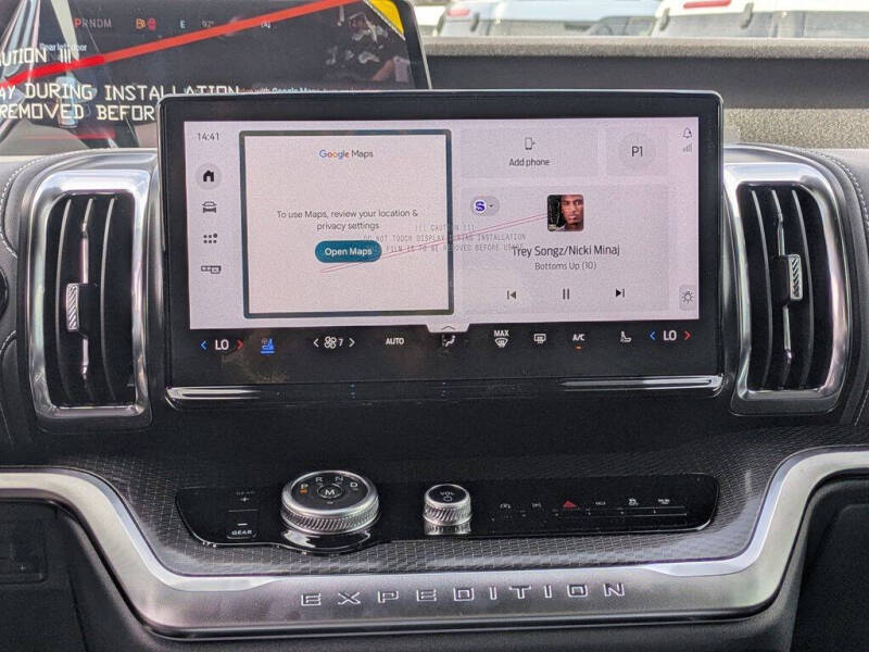 2027 Ford Expedition Platinum