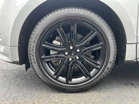 2022 Ford Edge ST-Line