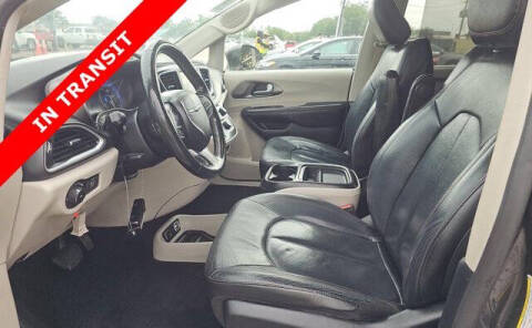 2020 Chrysler Pacifica Touring L