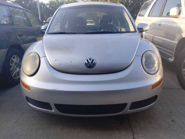 2008 Volkswagen New Beetle S