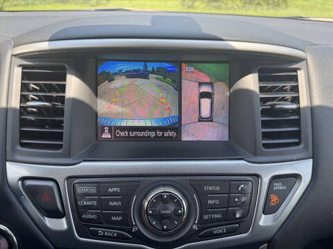 2018 Nissan Pathfinder Platinum