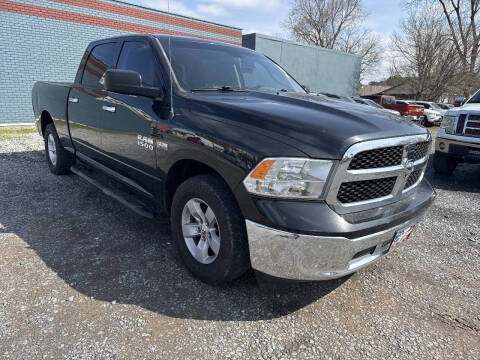 2017 RAM 1500 SLT