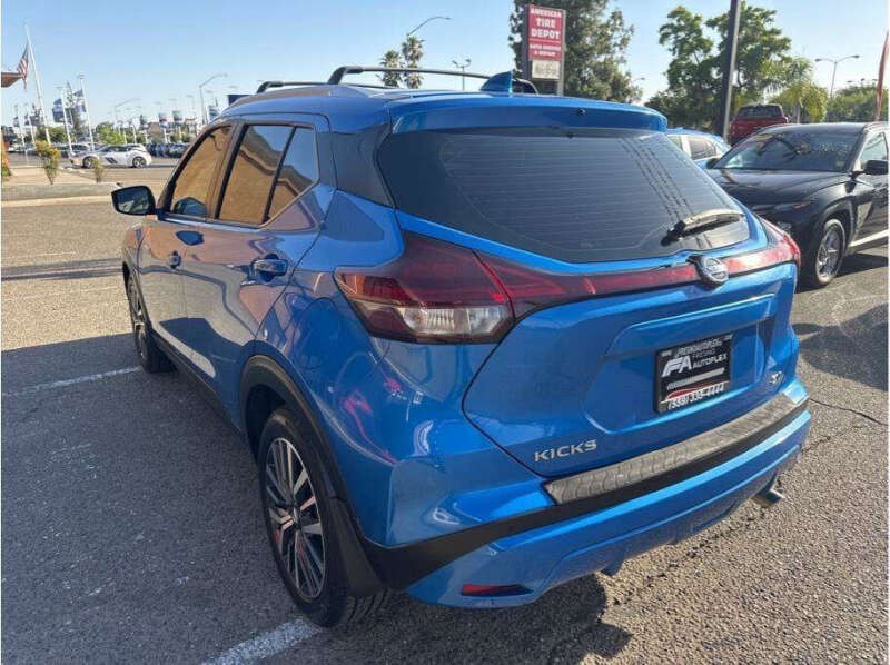 2021 Nissan Kicks SV