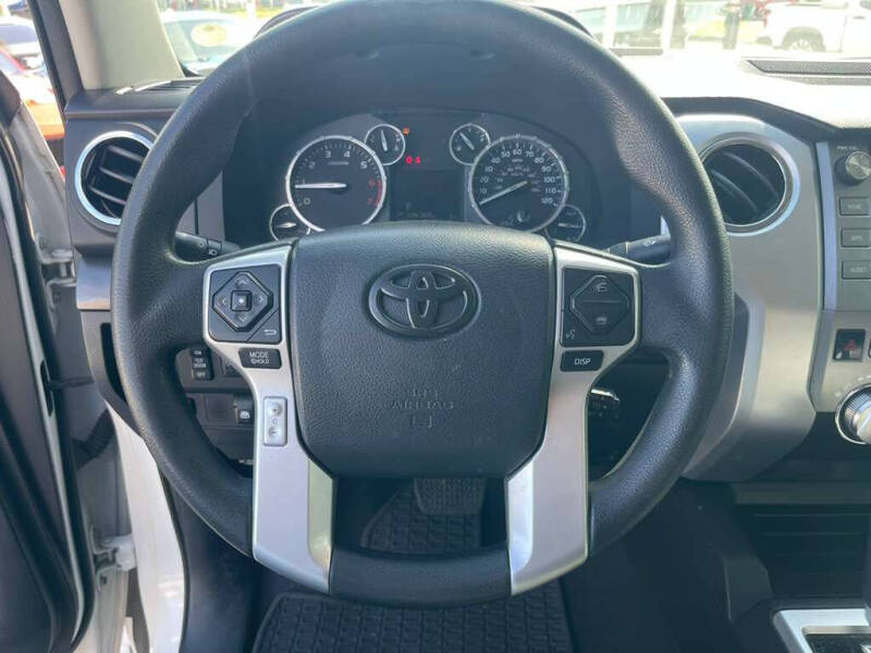 2015 Toyota Tundra SR5