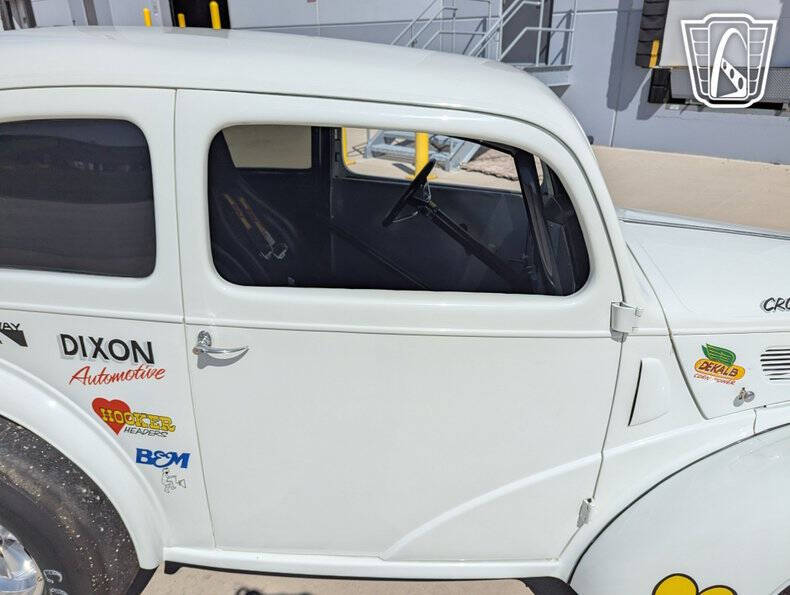 1948 Ford Anglia