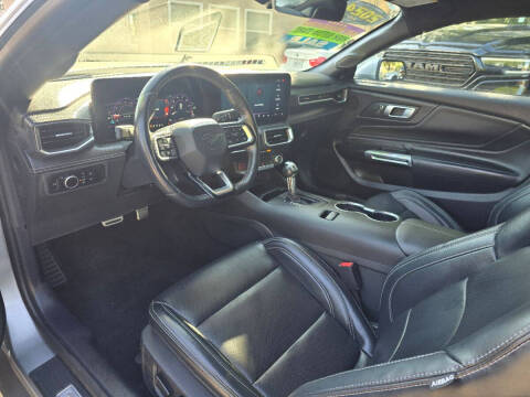 2024 Ford Mustang EcoBoost Premium