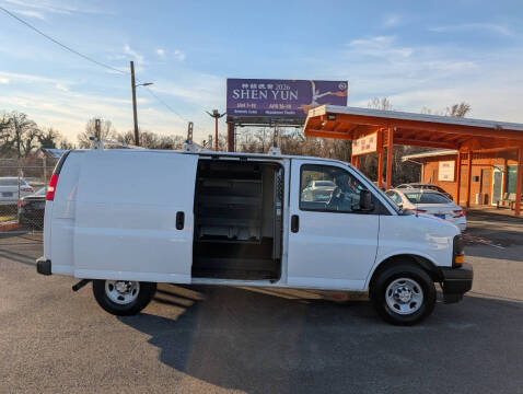2017 Chevrolet Express 2500