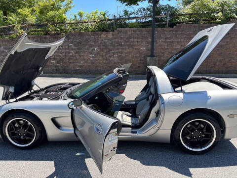 2004 Chevrolet Corvette