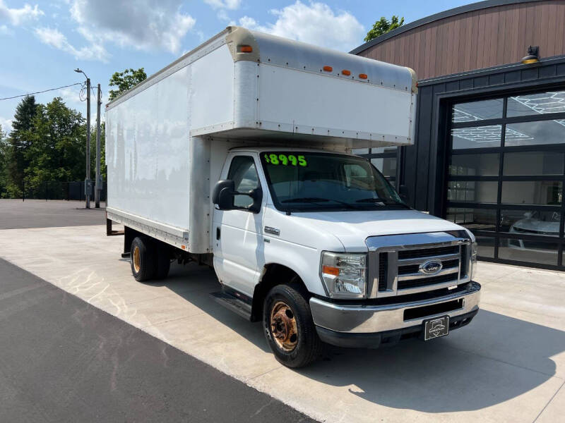 2012 Ford E-Series E-350 SD