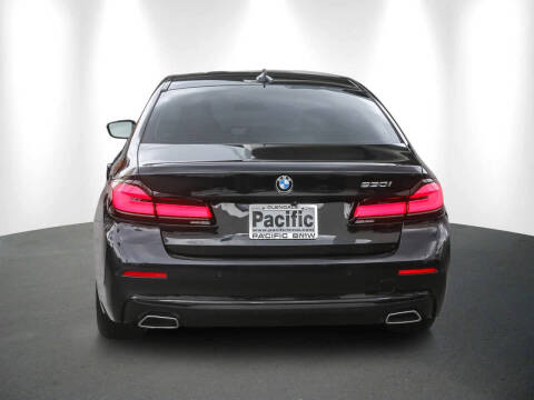 2023 BMW 5 Series 530i