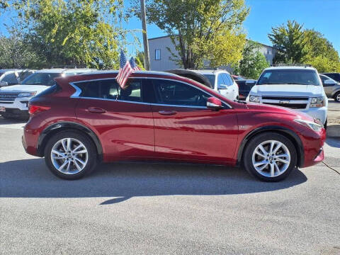 2017 Infiniti QX30 Premium
