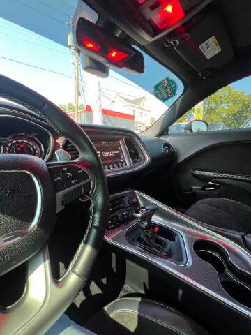 2017 Dodge Challenger SRT Hellcat