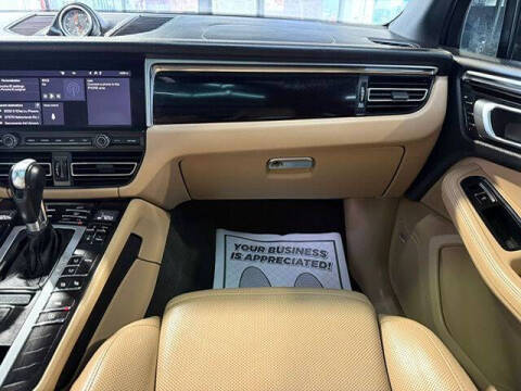 2020 Porsche Macan
