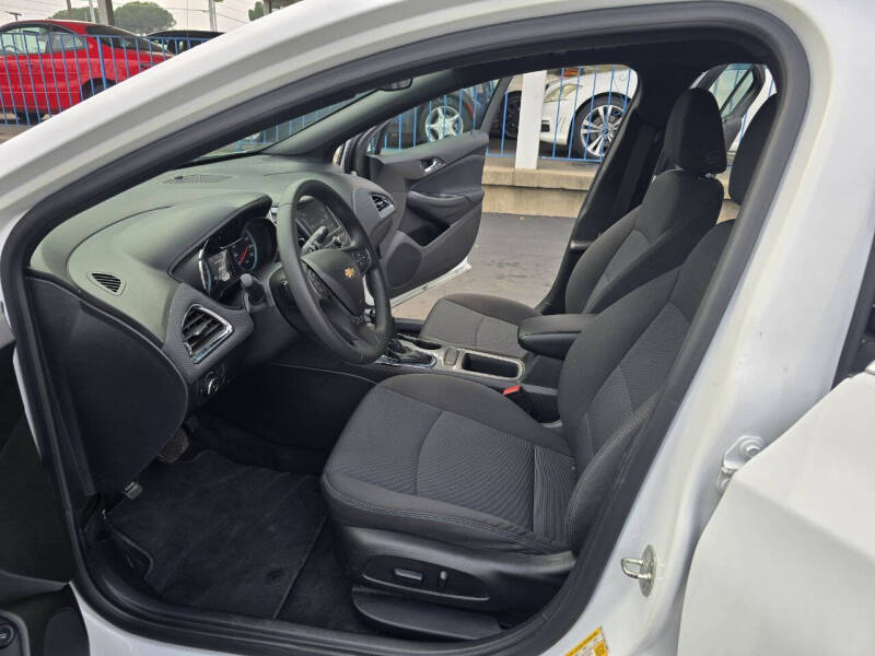 2018 Chevrolet Cruze LT Auto