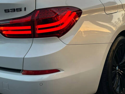 2015 BMW 5 Series 535i Gran Turismo