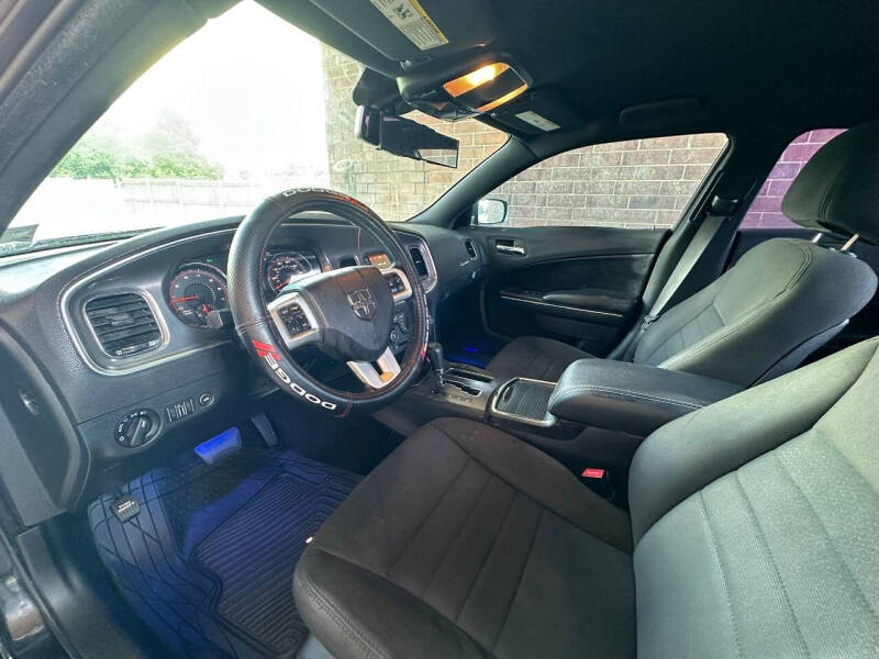 2014 Dodge Charger SE