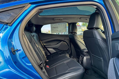 2025 Ford Mustang Mach-E Premium