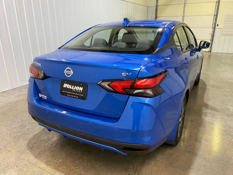 2020 Nissan Versa SV