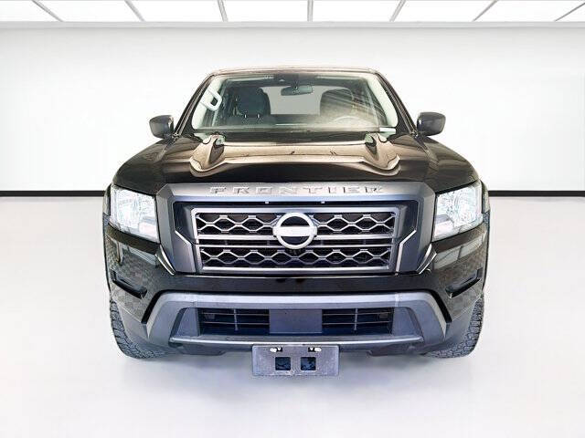 2024 Nissan Frontier S