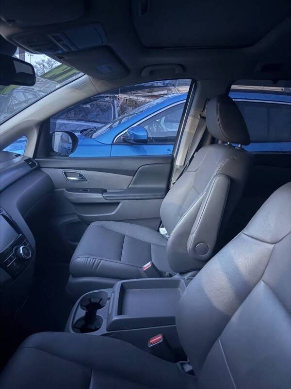 2014 Honda Odyssey EX-L w/DVD