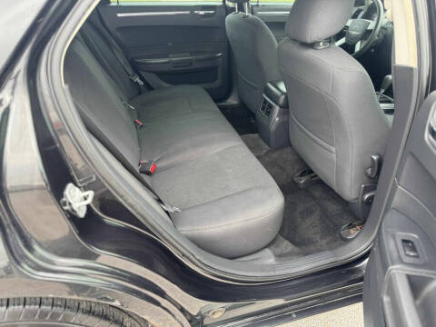 2010 Chrysler 300 Touring Plus