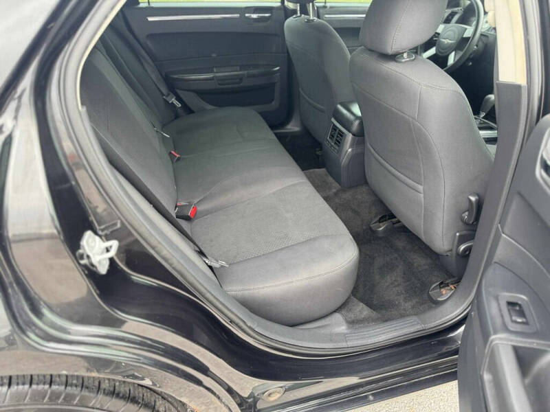 2010 Chrysler 300 Touring Plus