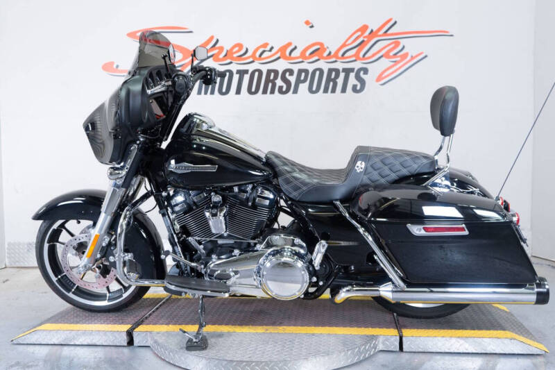 2021 Harley-Davidson Street Glide