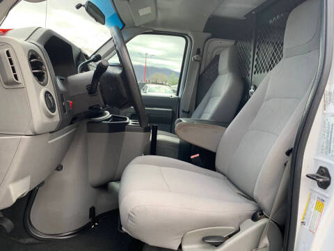 2012 Ford E-Series E-150