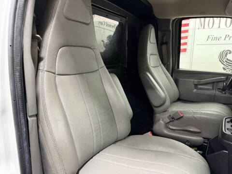 2018 Chevrolet Express 2500