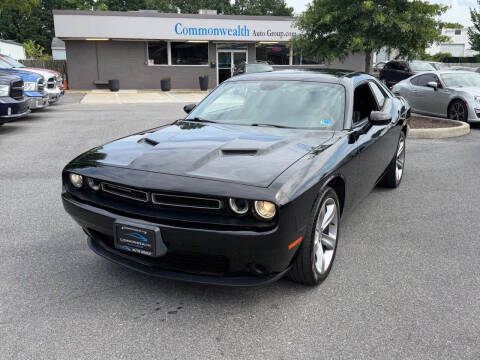 2015 Dodge Challenger SXT