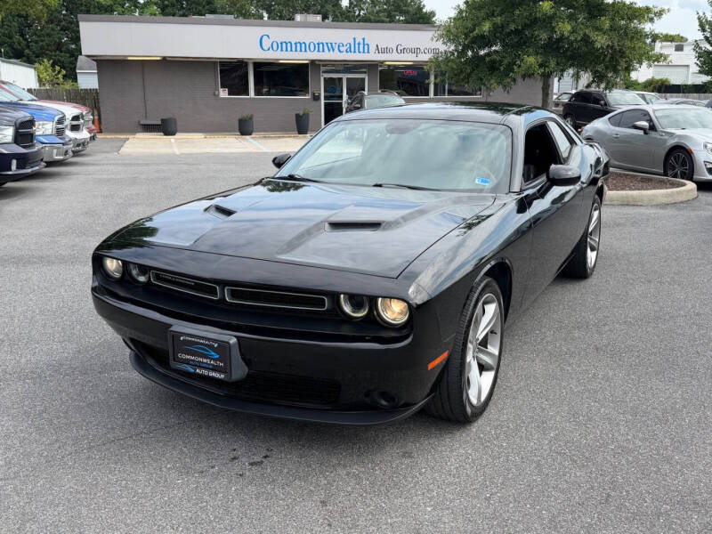 2015 Dodge Challenger SXT