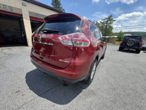 2016 Nissan Rogue SV