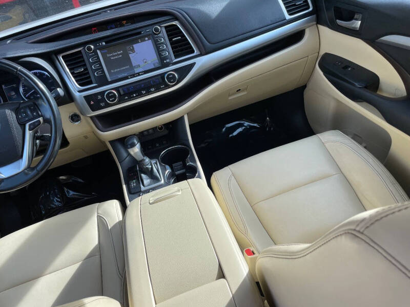 2018 Toyota Highlander