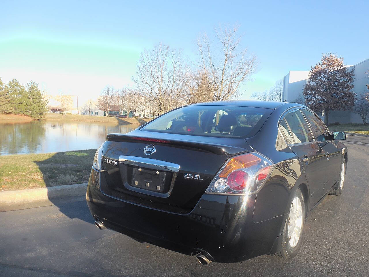 2010 Nissan Altima for sale at Genuine Motors in Schaumburg, IL